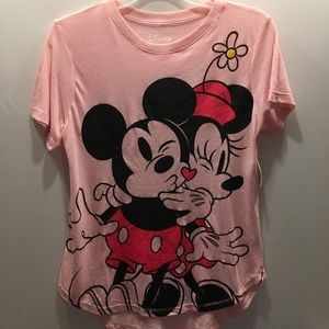 ☆ Minnie Mouse & Mickey t-shirt